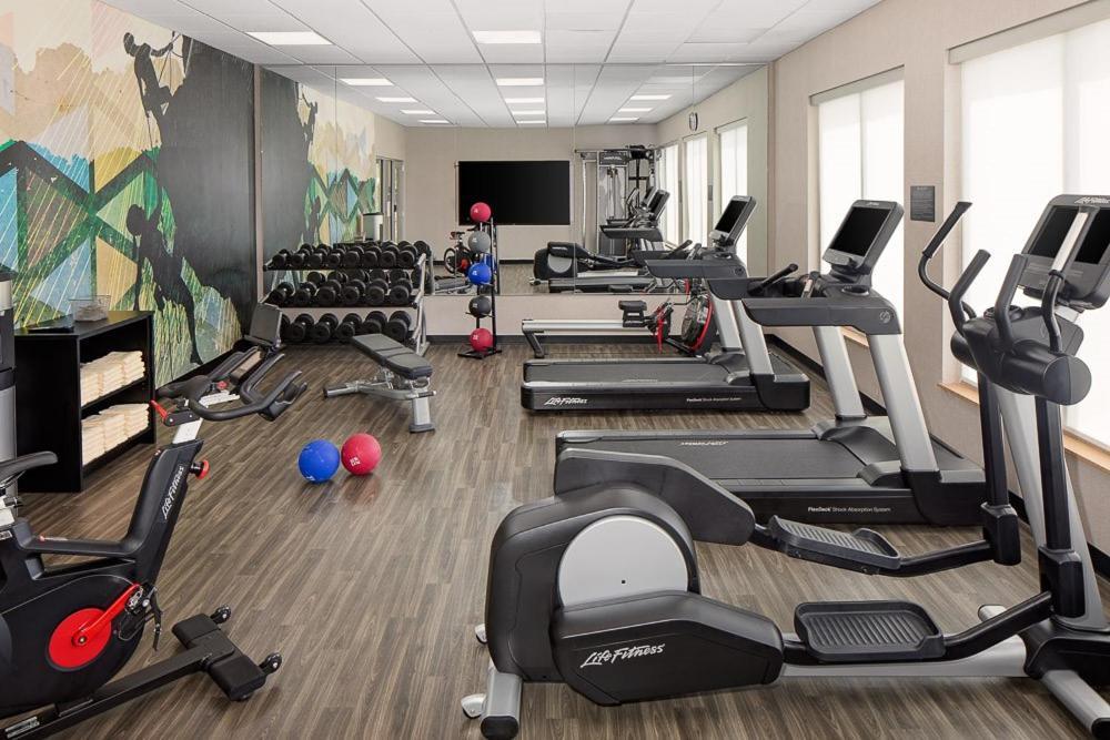 Hyatt Place Hotel 3*